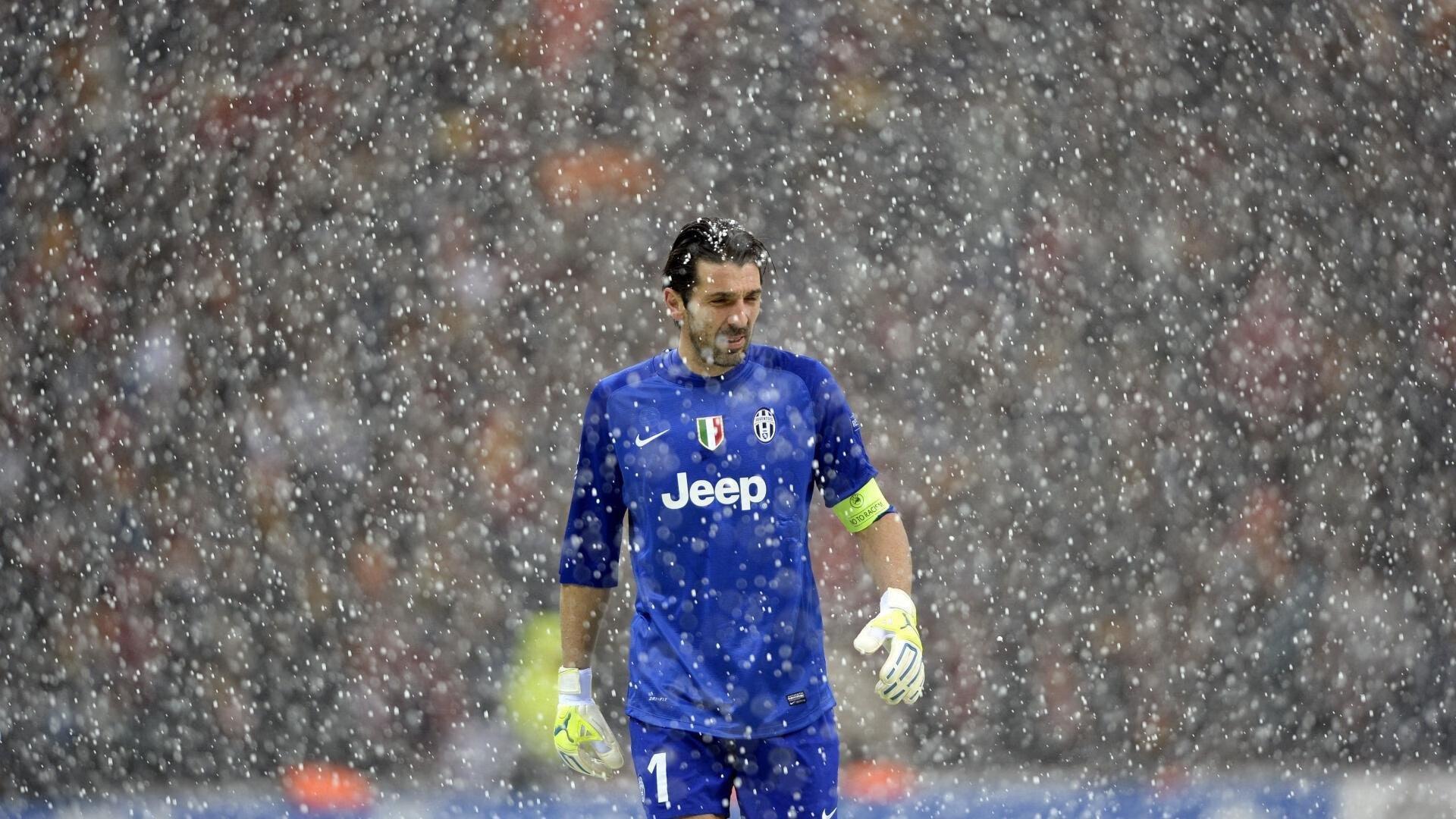 李国旭盛赞主场六万球迷，年轻球员已具备冲击国家队实力